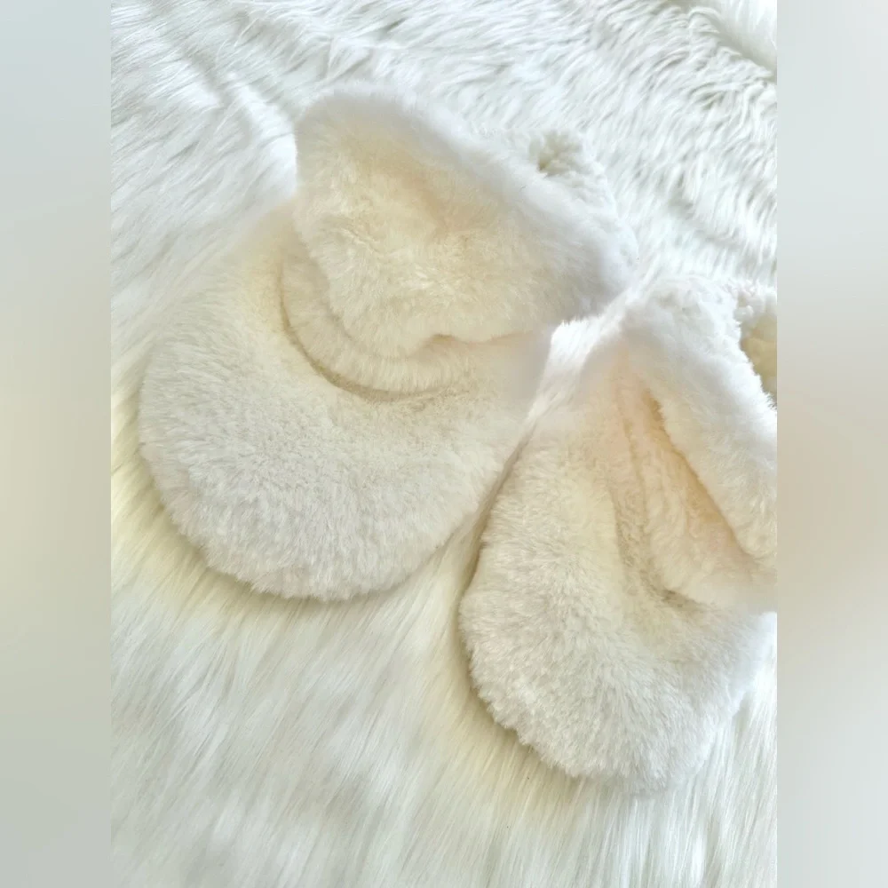 LUXURY SLIPPER SOCKS